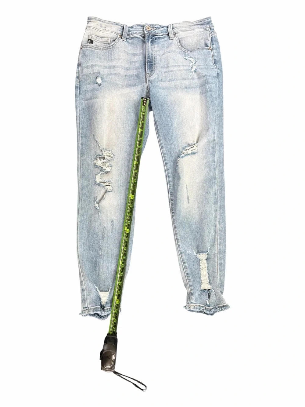 KanCan |Size 13/30 |Distressed |Light Wash Jeans |Frayed Hem - Picture 11 of 12